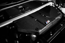 Load image into Gallery viewer, Eventuri BMW F97/F98 Carbon Air Box Lid w/ Replacement Filters and Carbon Scoops